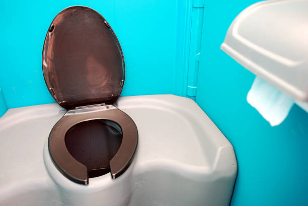 Best Emergency porta potty rental  in North Liberty, IN